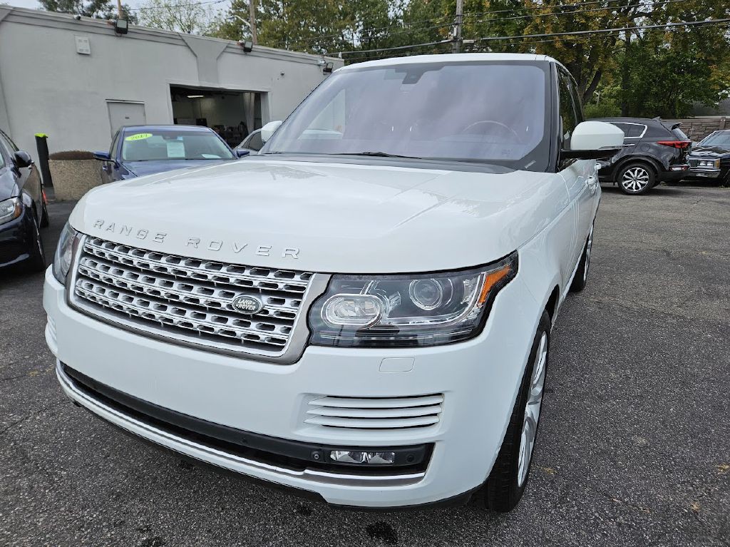 2015 Land Rover Range Rover Image 2