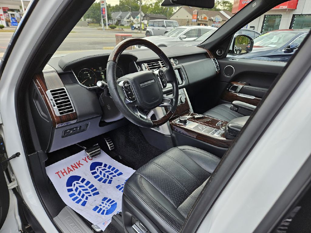 2015 Land Rover Range Rover Image 15