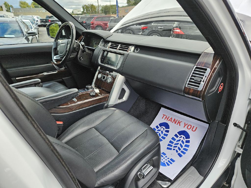 2015 Land Rover Range Rover Image 44