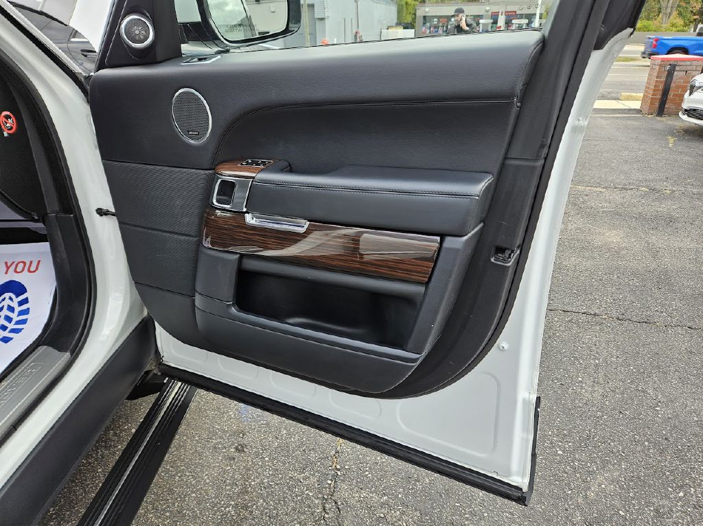 2015 Land Rover Range Rover Image 49