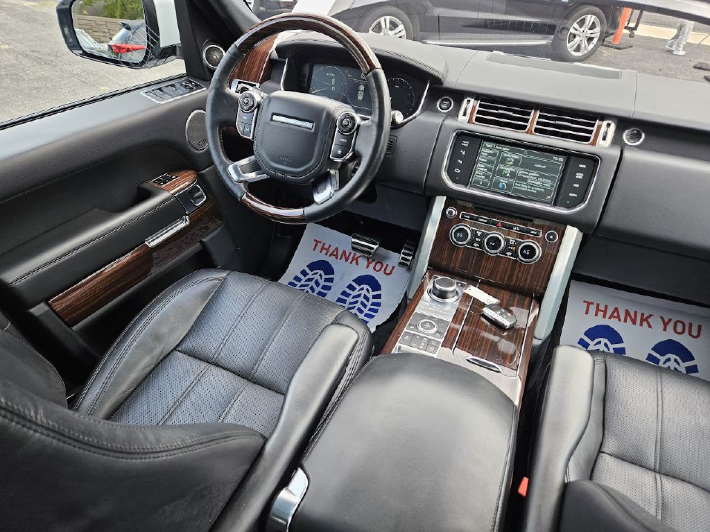 2015 Land Rover Range Rover Image 55