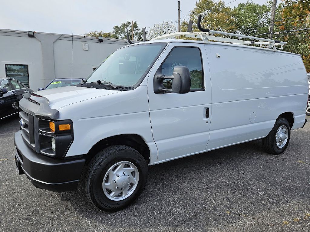 2014 Ford Econoline Image 1