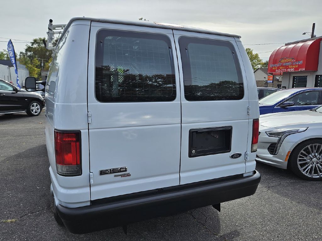 2014 Ford Econoline Image 9
