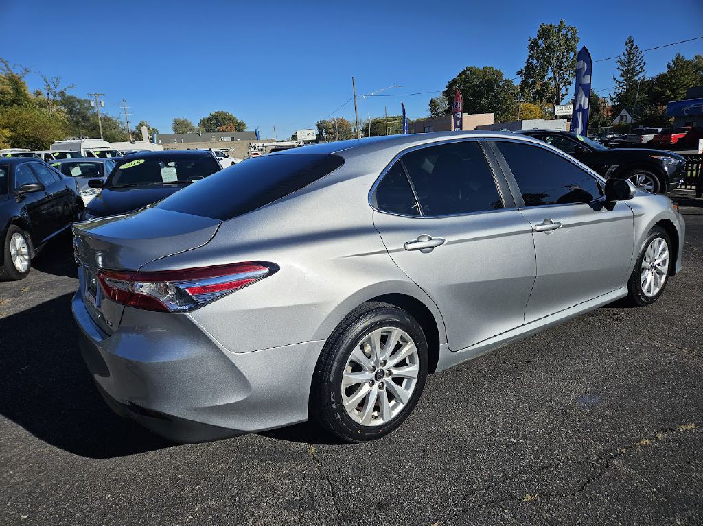 2018 Toyota Camry Image 7