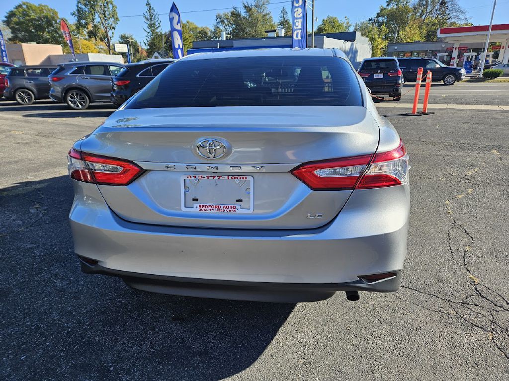 2018 Toyota Camry Image 9