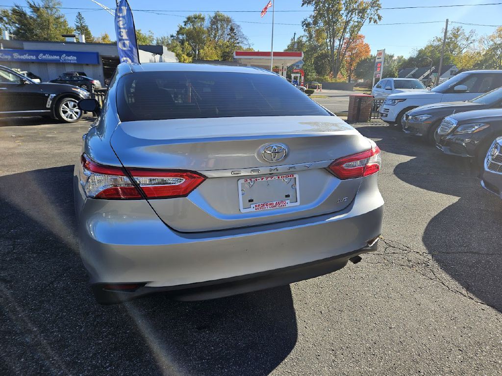 2018 Toyota Camry Image 10