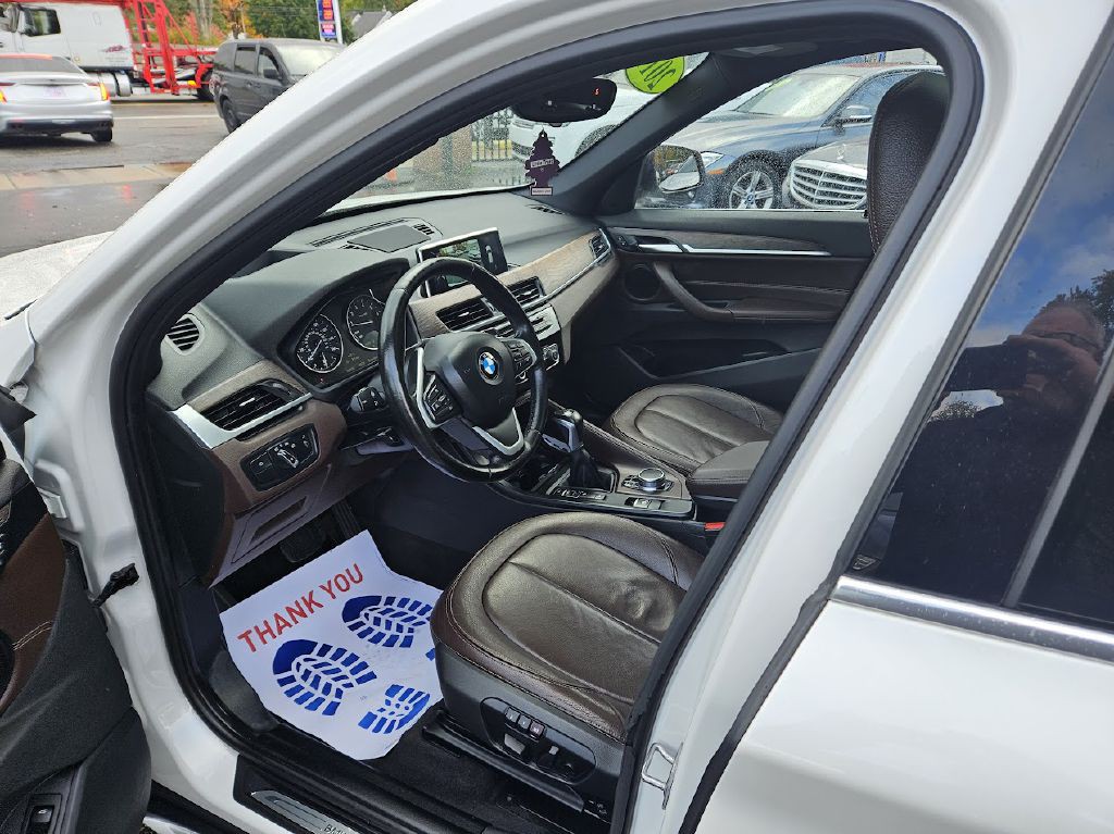 2017 BMW X1 Image 14