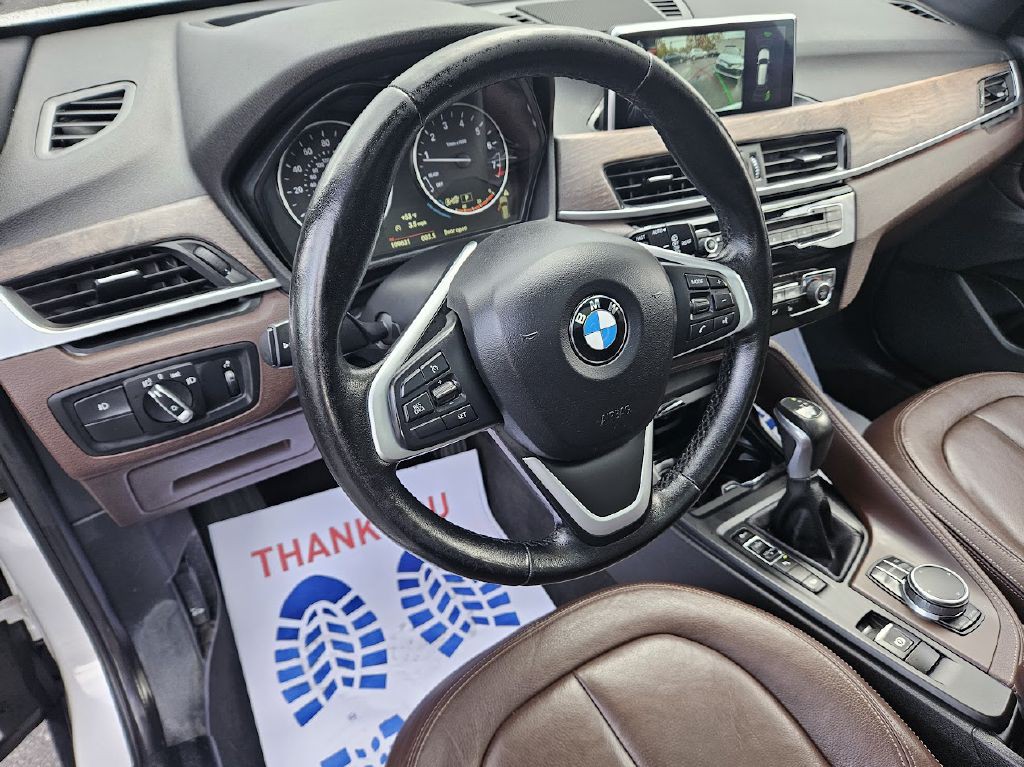2017 BMW X1 Image 17