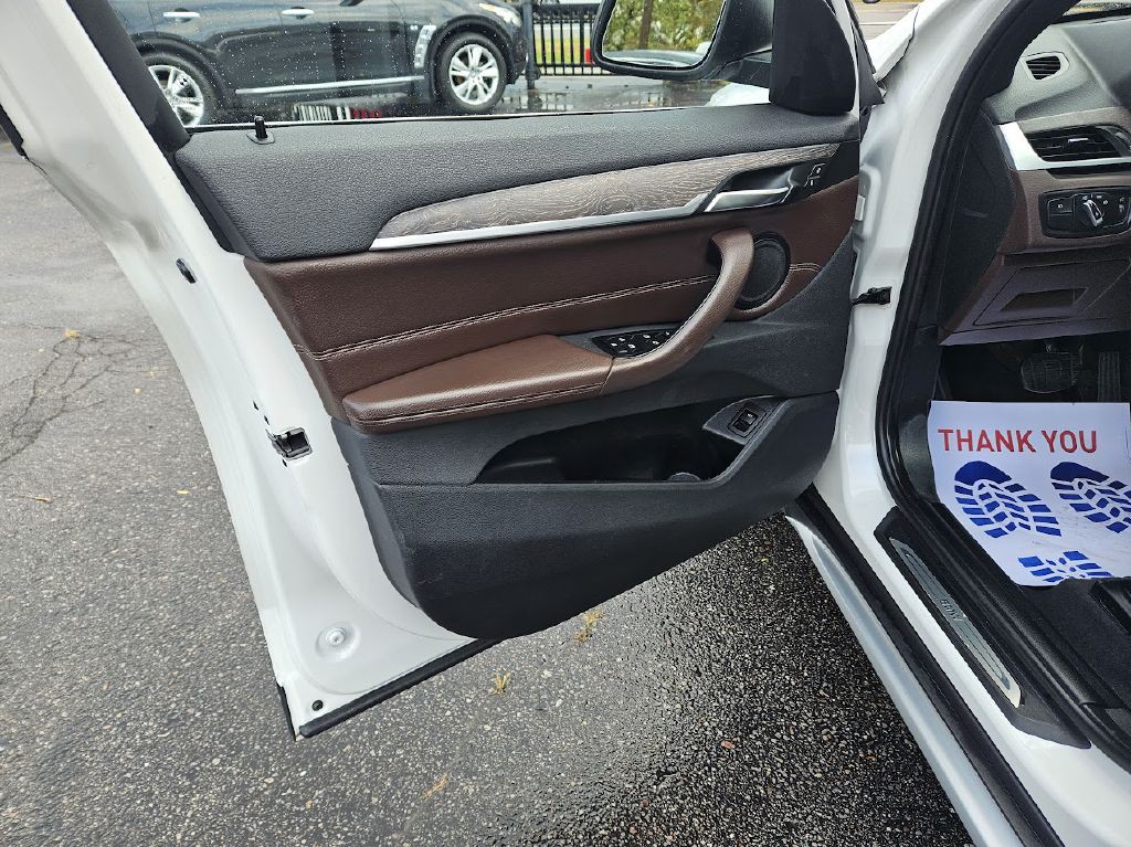 2017 BMW X1 Image 20