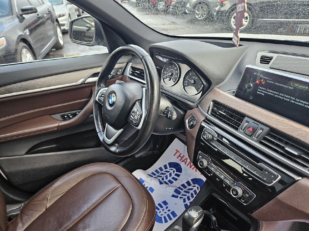 2017 BMW X1 Image 38