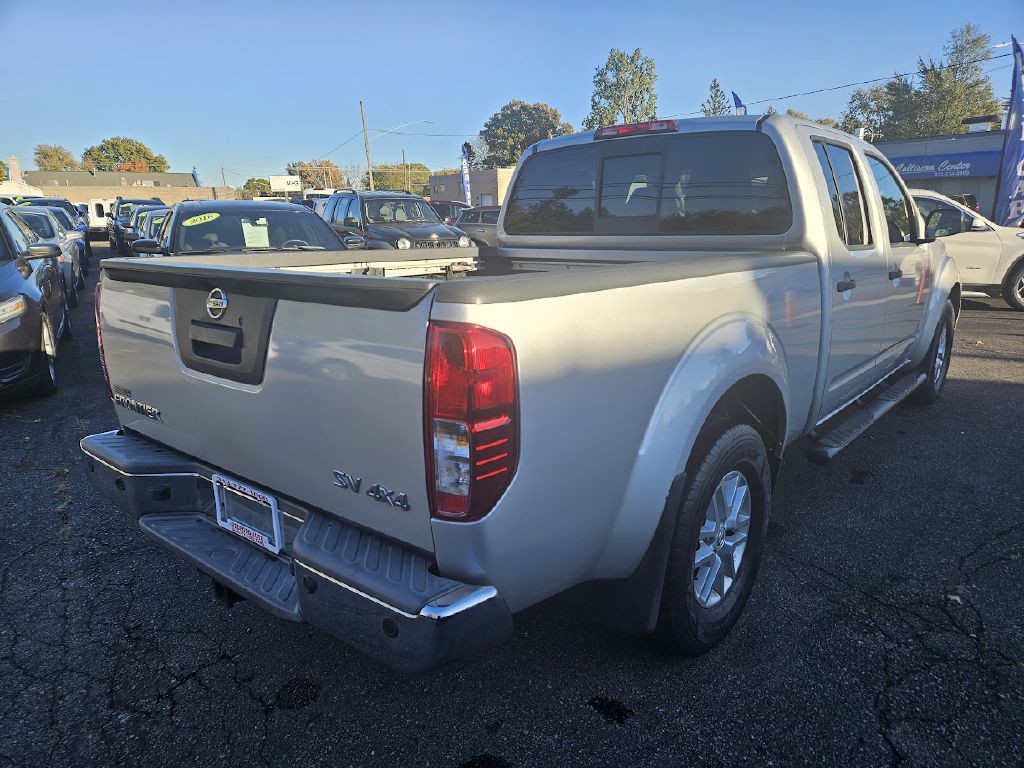 2016 Nissan Frontier Image 6