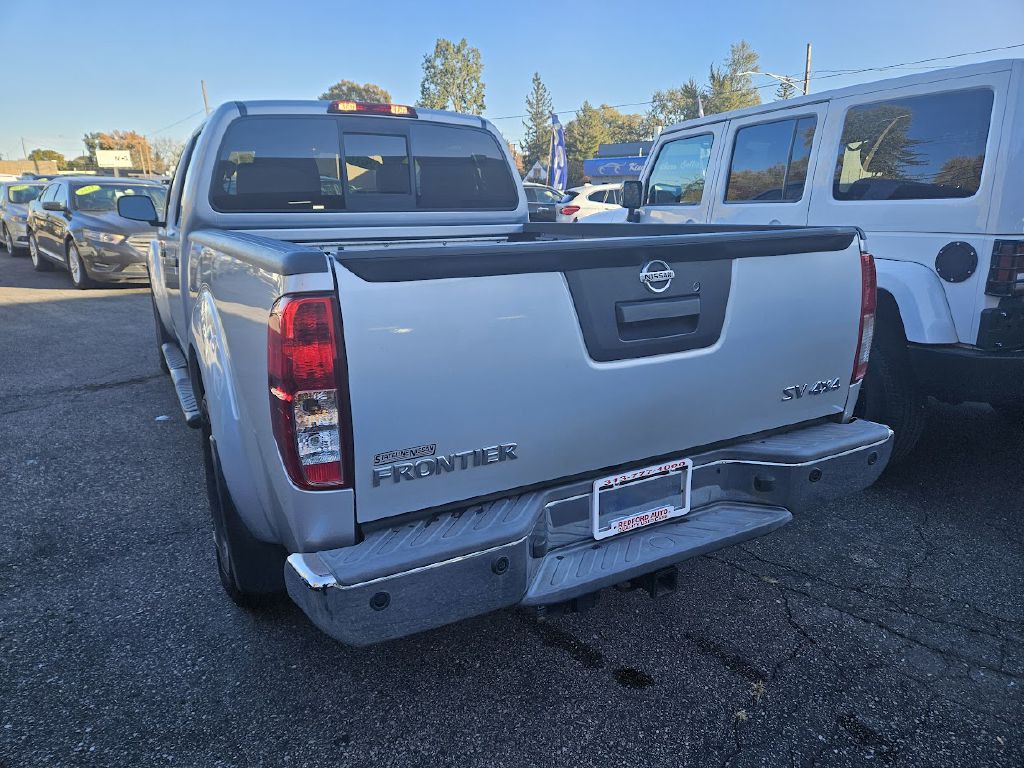 2016 Nissan Frontier Image 10