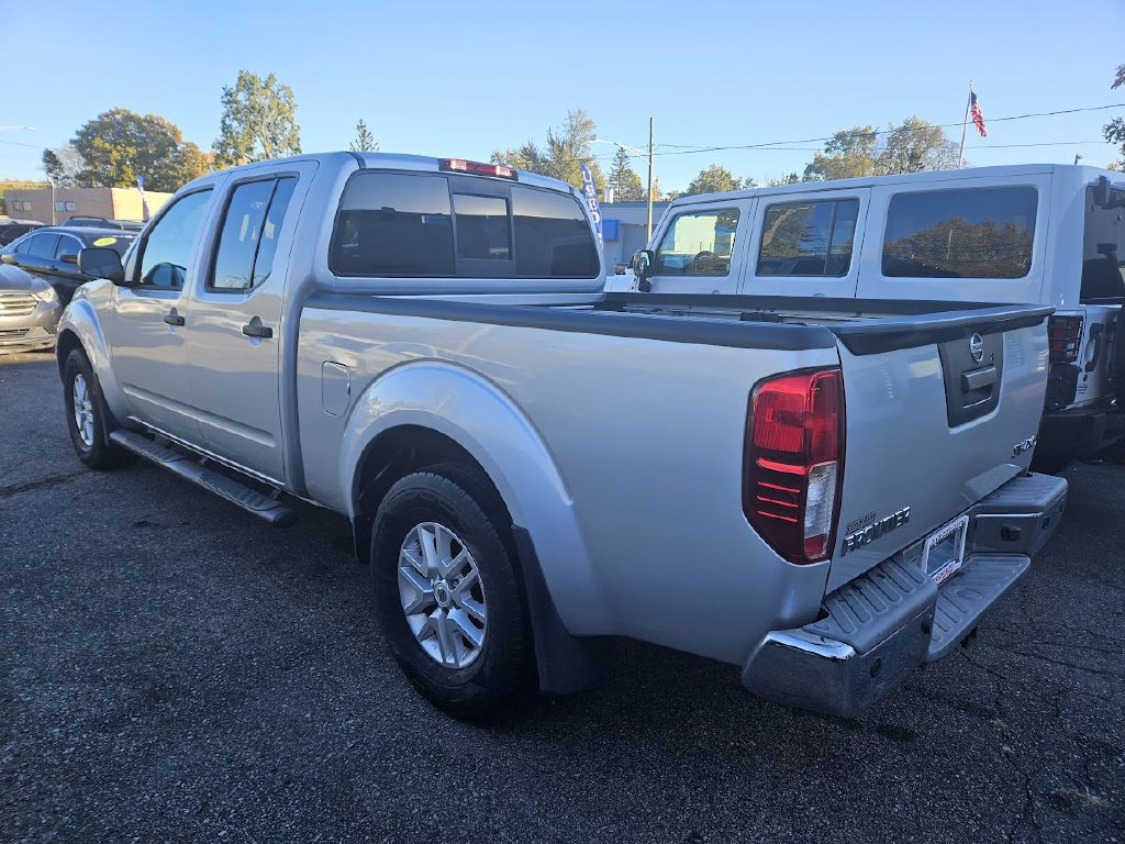 2016 Nissan Frontier Image 11