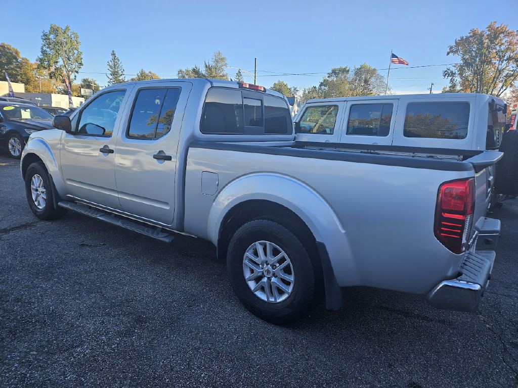 2016 Nissan Frontier Image 12