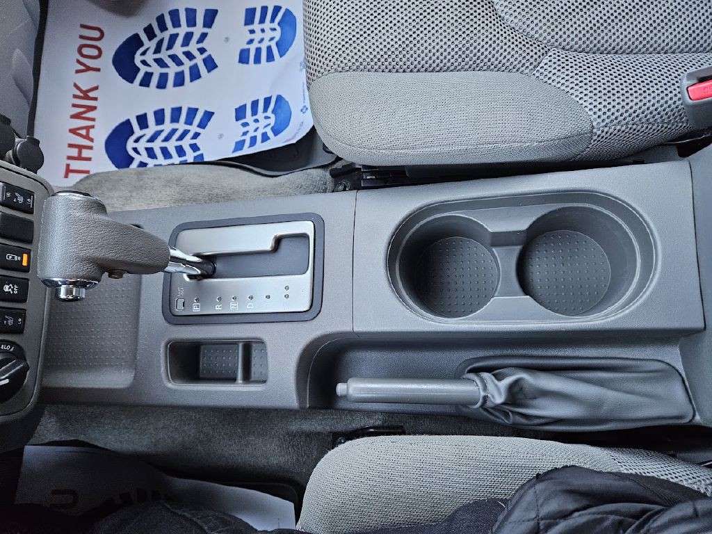 2016 Nissan Frontier Image 30