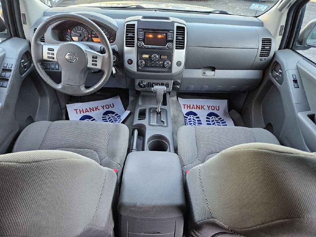 2016 Nissan Frontier Image 47