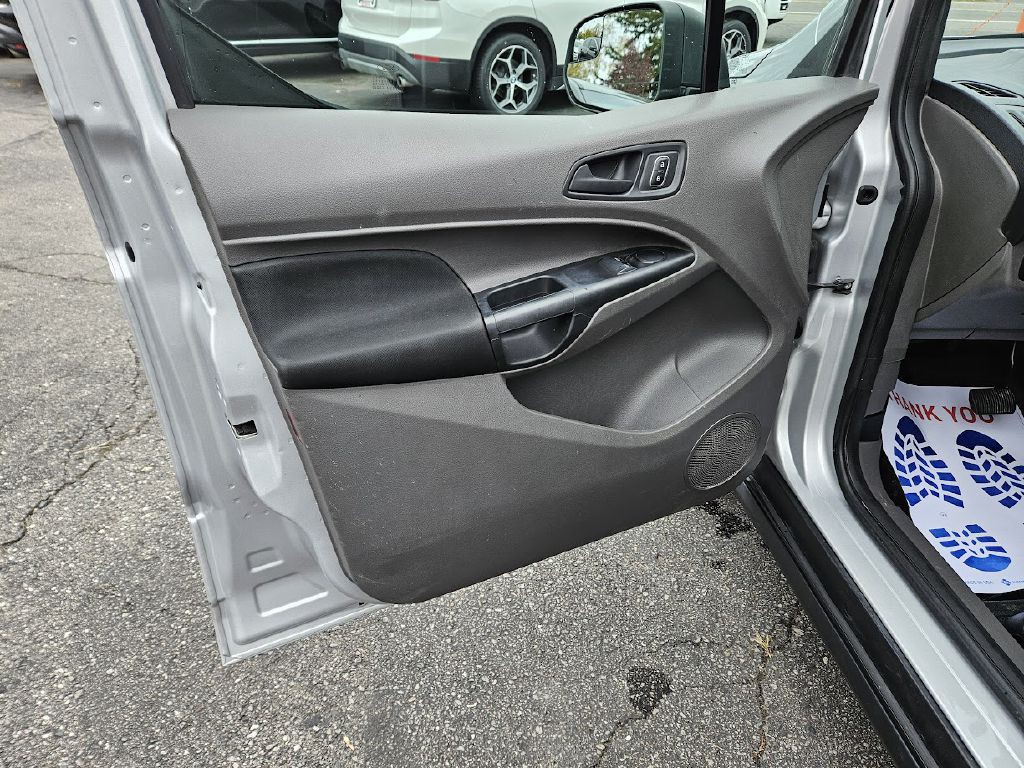 2019 Ford Transit Connect Image 28