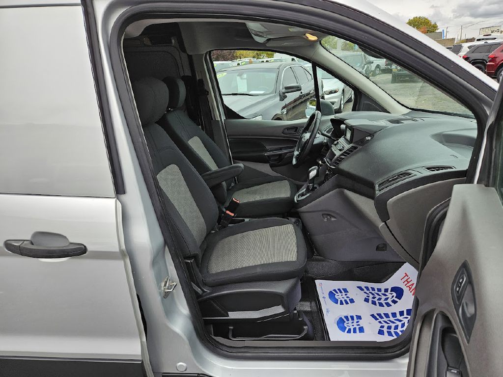 2019 Ford Transit Connect Image 42