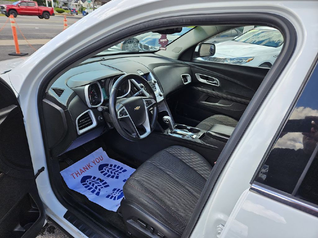 2011 Chevrolet Equinox Image 10