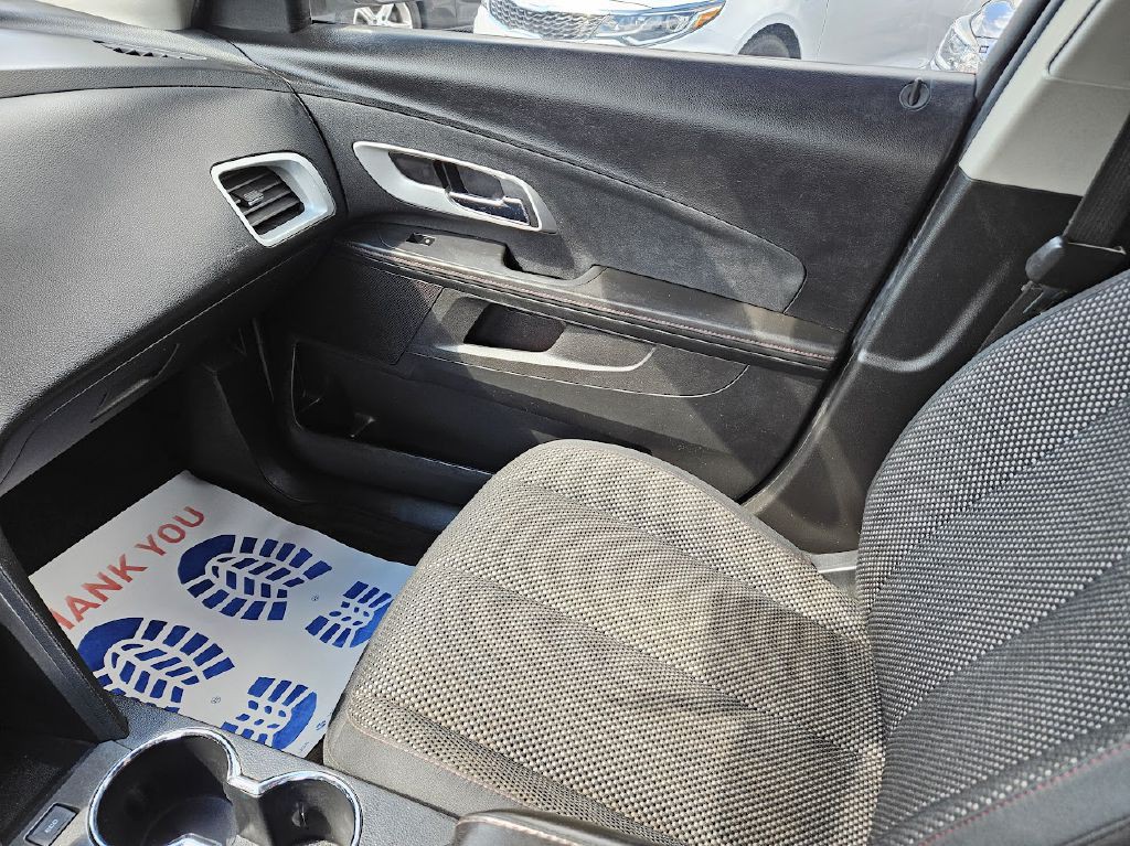 2011 Chevrolet Equinox Image 19