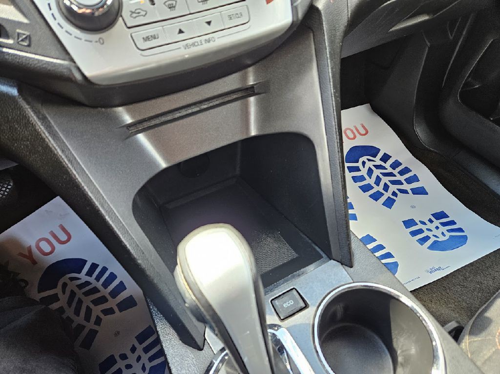 2011 Chevrolet Equinox Image 22