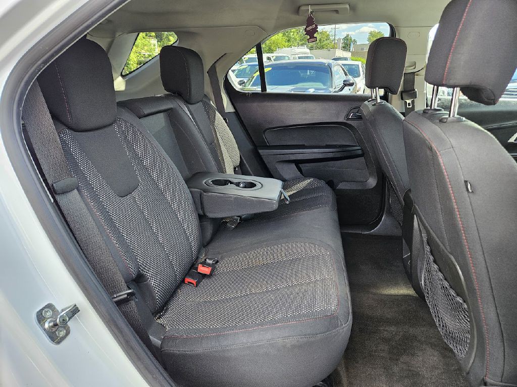 2011 Chevrolet Equinox Image 37