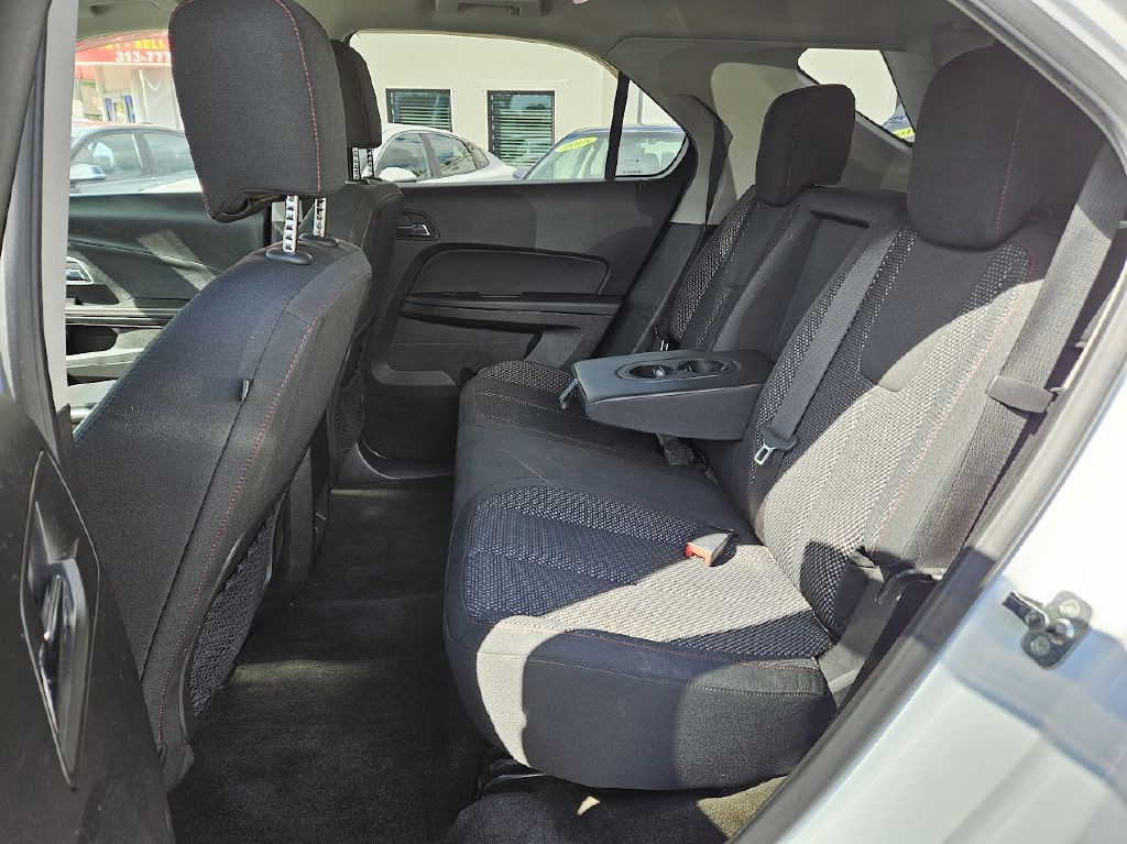 2011 Chevrolet Equinox Image 18