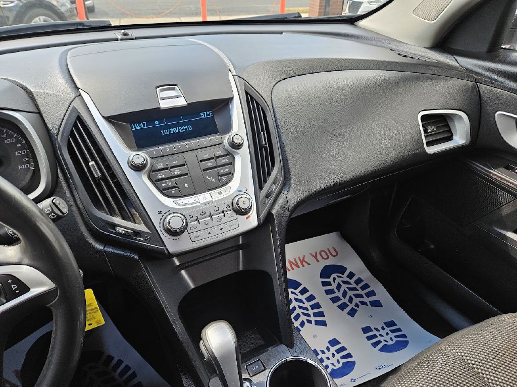 2011 Chevrolet Equinox Image 24