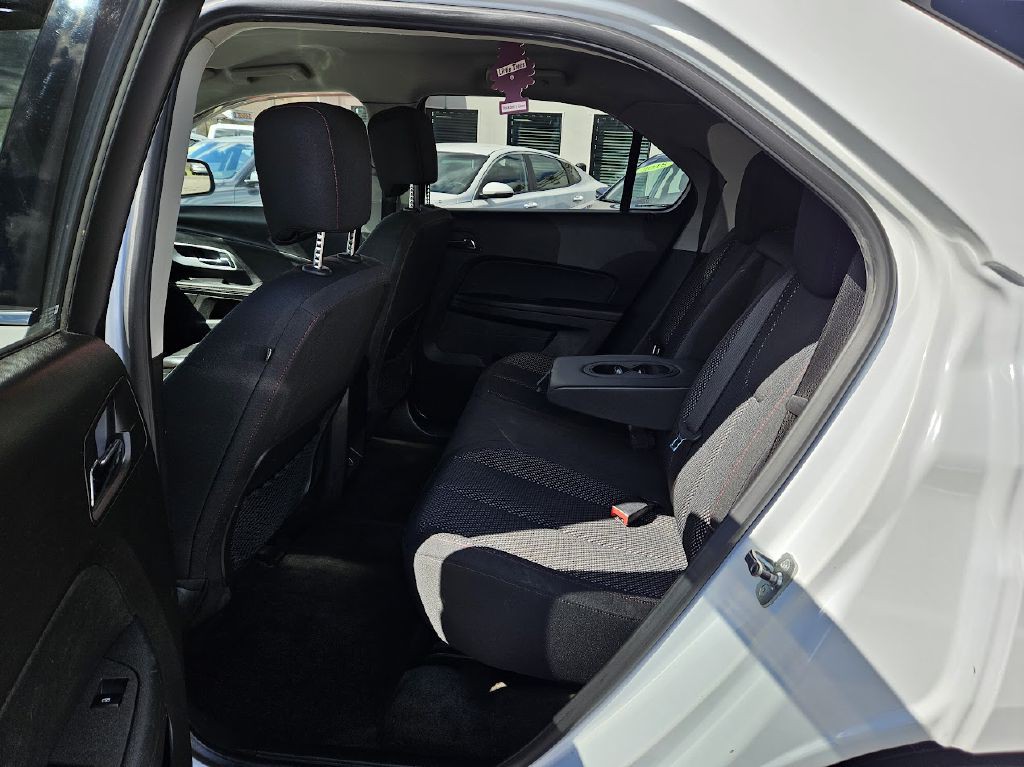 2011 Chevrolet Equinox Image 30