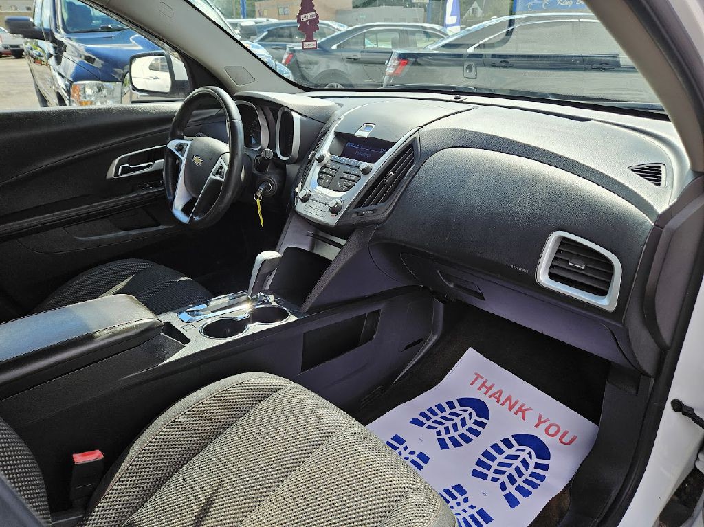 2011 Chevrolet Equinox Image 34