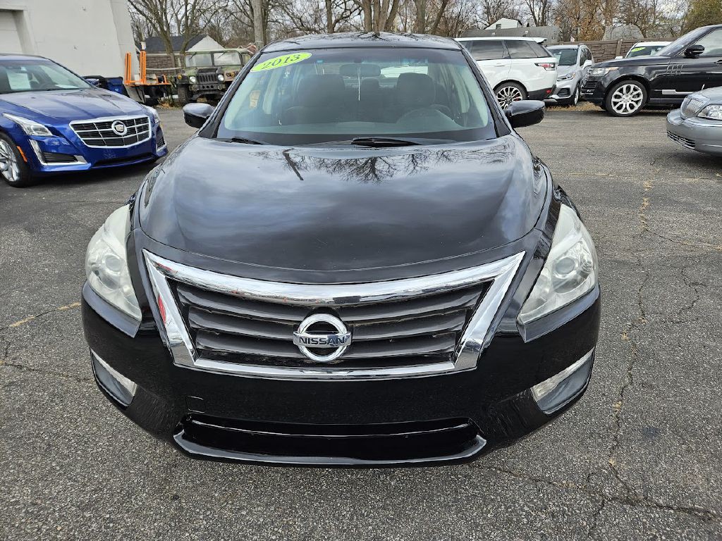2013 Nissan Altima Image 3