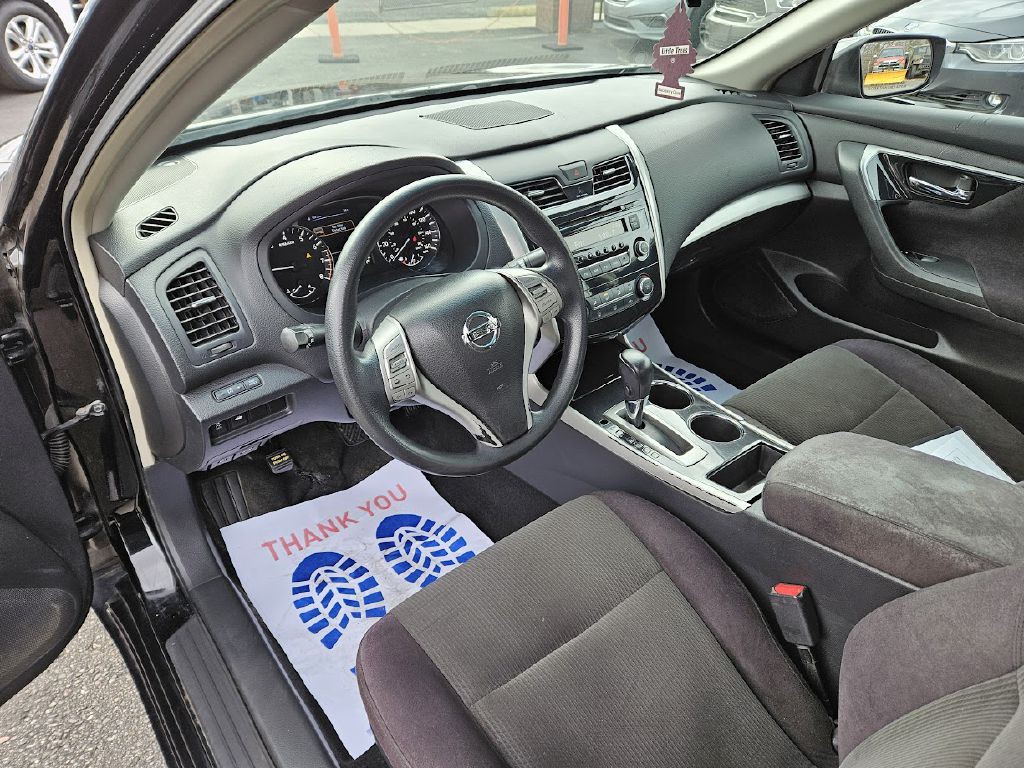 2013 Nissan Altima Image 13