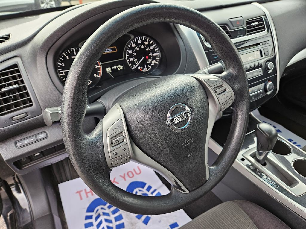 2013 Nissan Altima Image 14