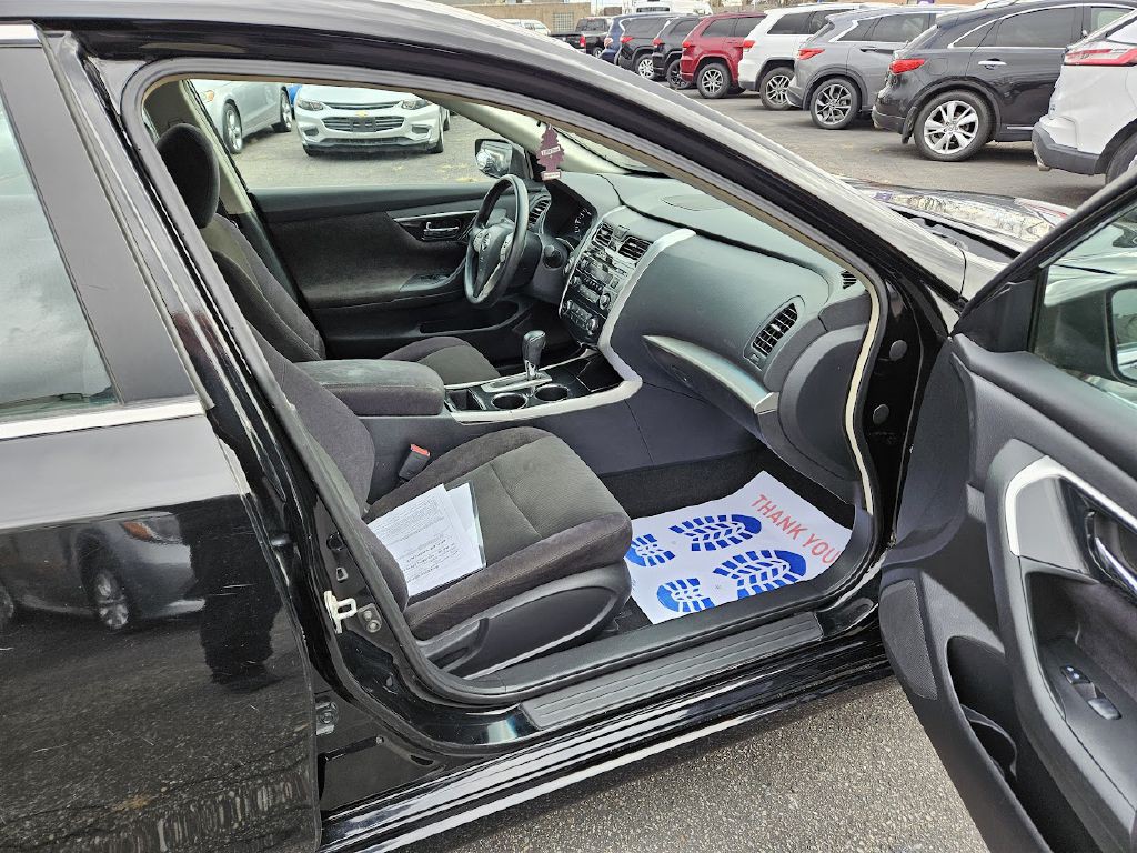 2013 Nissan Altima Image 33