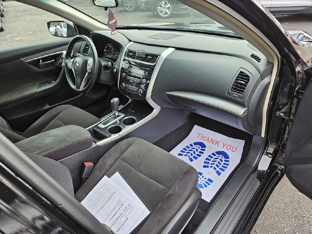 2013 Nissan Altima Image 34