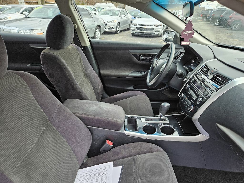 2013 Nissan Altima Image 37