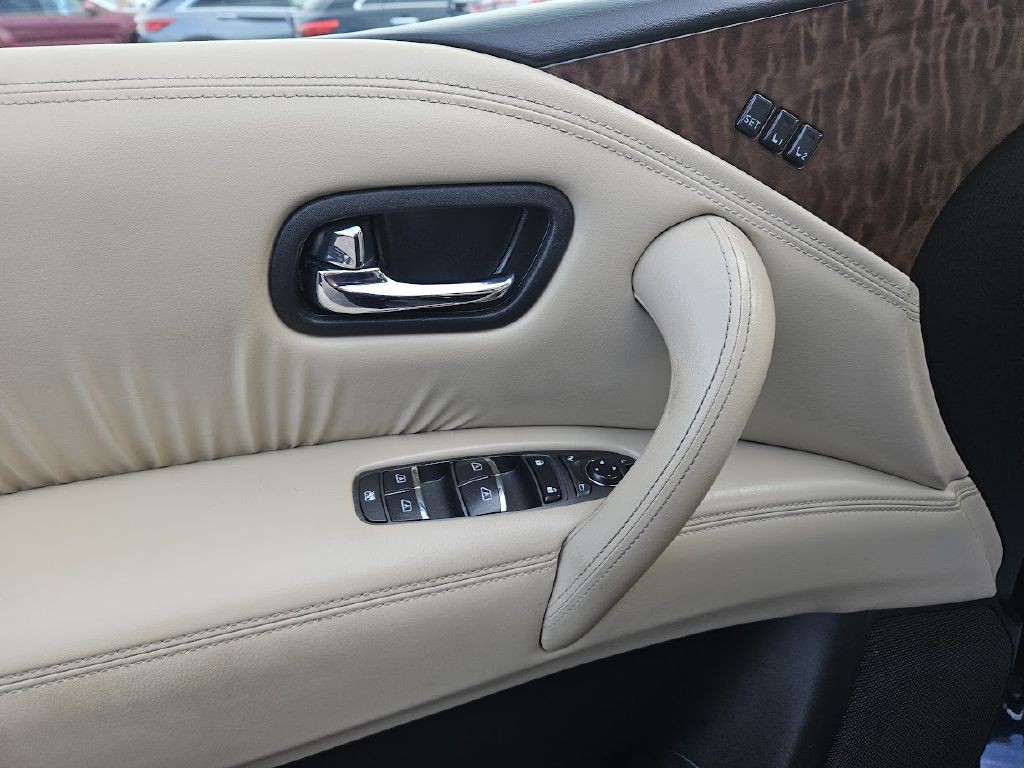 2018 Nissan Armada Image 26