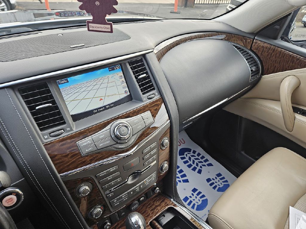 2018 Nissan Armada Image 31