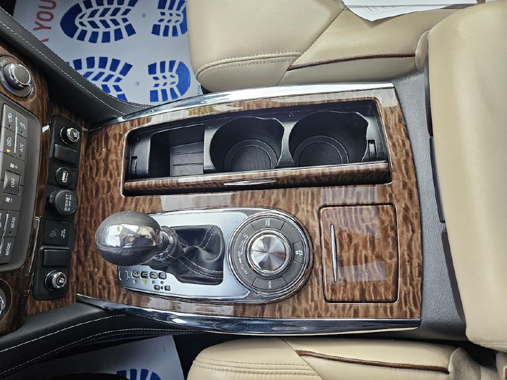 2018 Nissan Armada Image 37