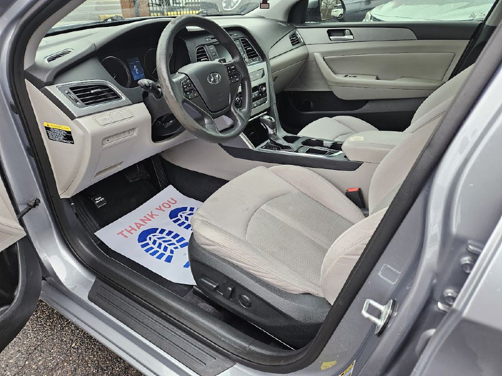 2015 Hyundai Sonata Image 10