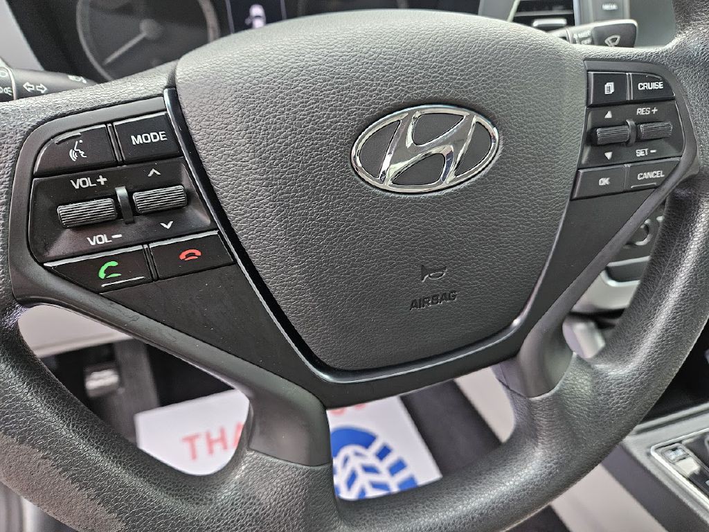 2015 Hyundai Sonata Image 11