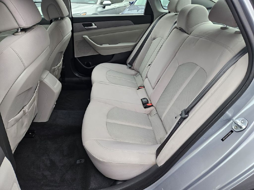 2015 Hyundai Sonata Image 26