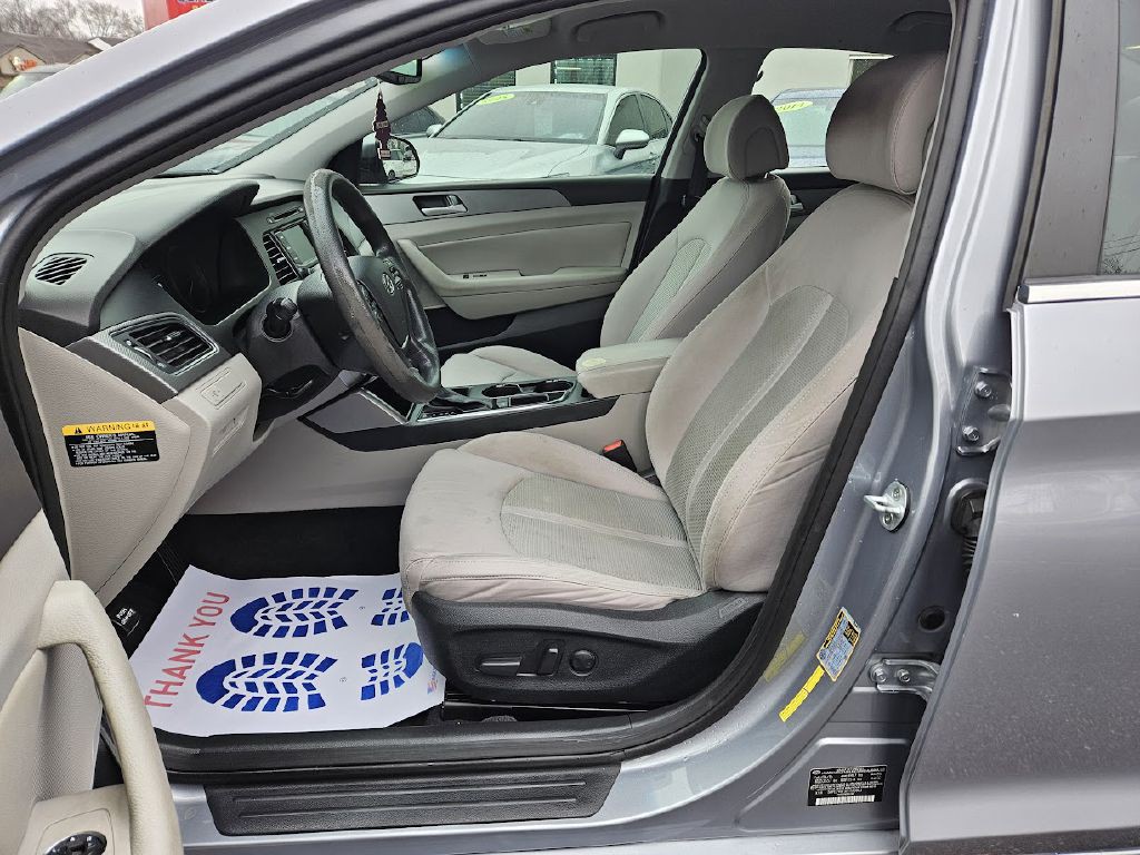 2015 Hyundai Sonata Image 6