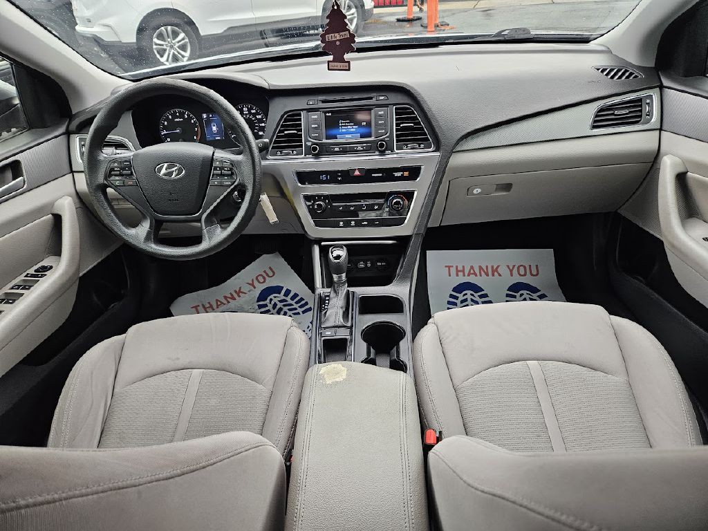 2015 Hyundai Sonata Image 8