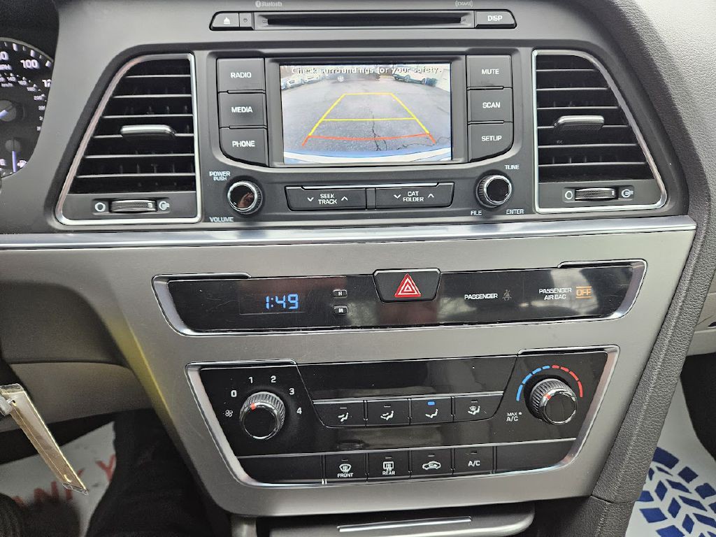 2015 Hyundai Sonata Image 9