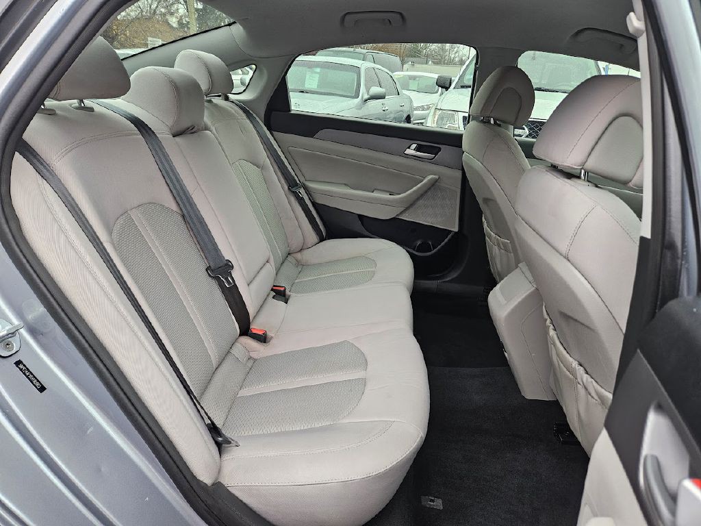 2015 Hyundai Sonata Image 14