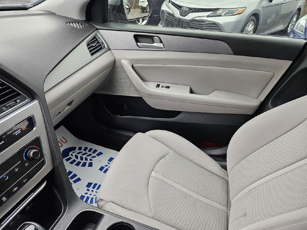 2015 Hyundai Sonata Image 27