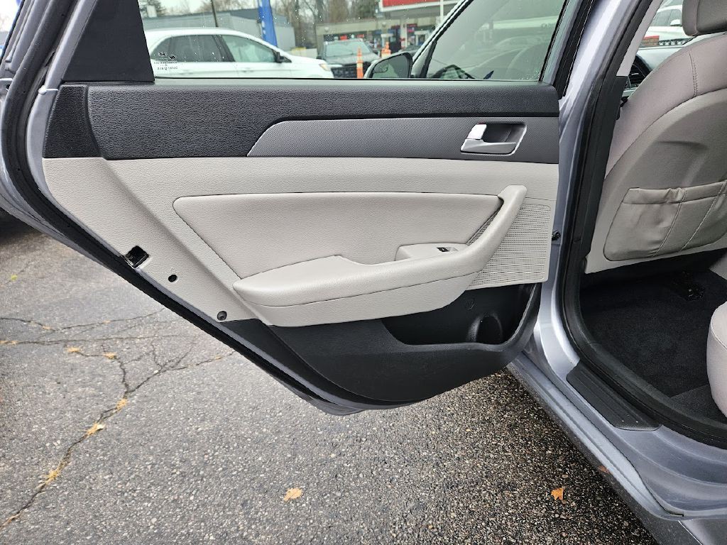 2015 Hyundai Sonata Image 33