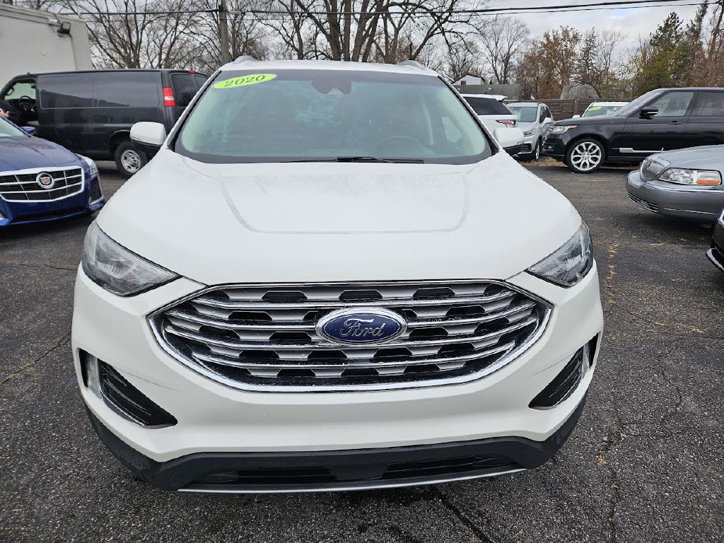 2020 Ford Edge Image 2