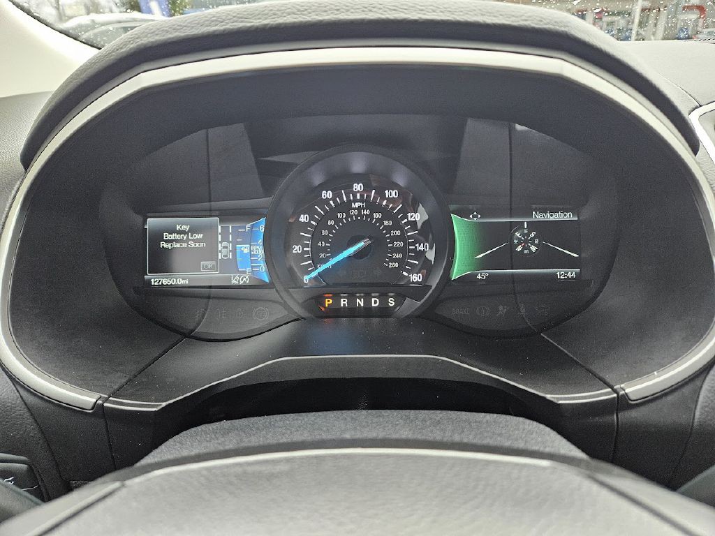 2020 Ford Edge Image 10